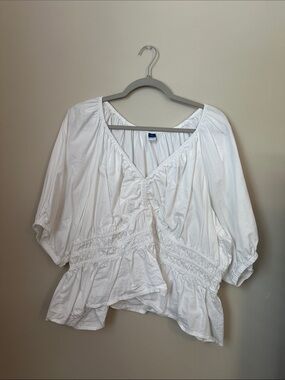 Old Navy White Ruched Peasant Blouse
